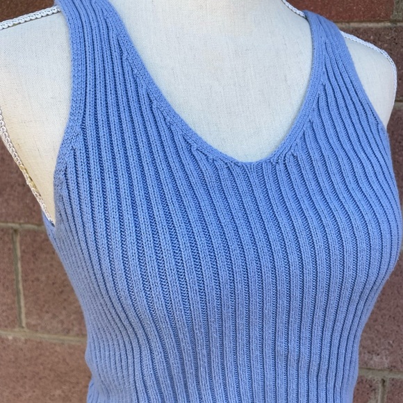 Project 28 Top Sweater Double V Sleeveless women’s  Size Large - Picture 2 of 7